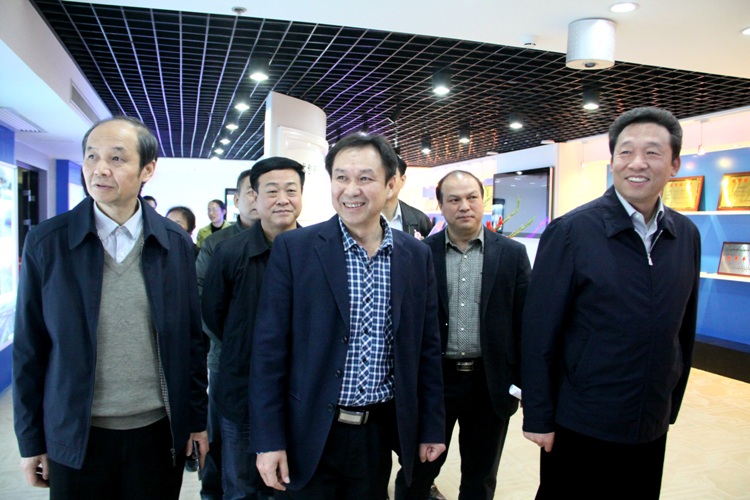 K8官网 - 天生赢家·一触即发