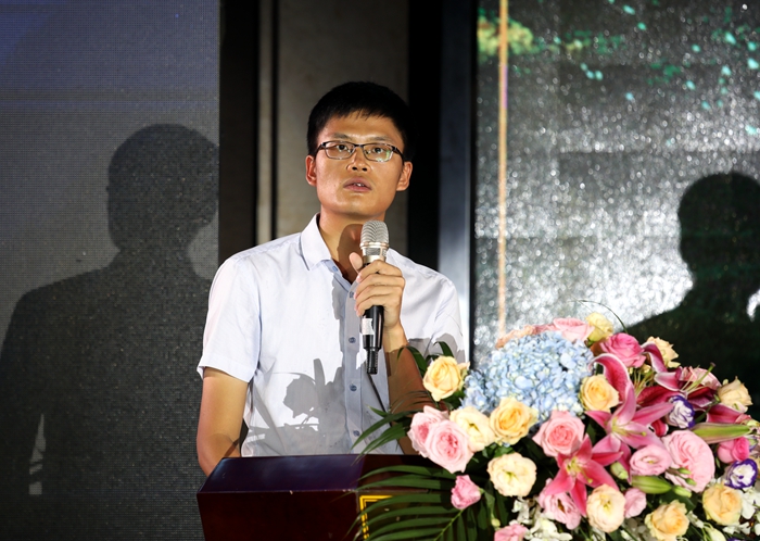 K8官网 - 天生赢家·一触即发