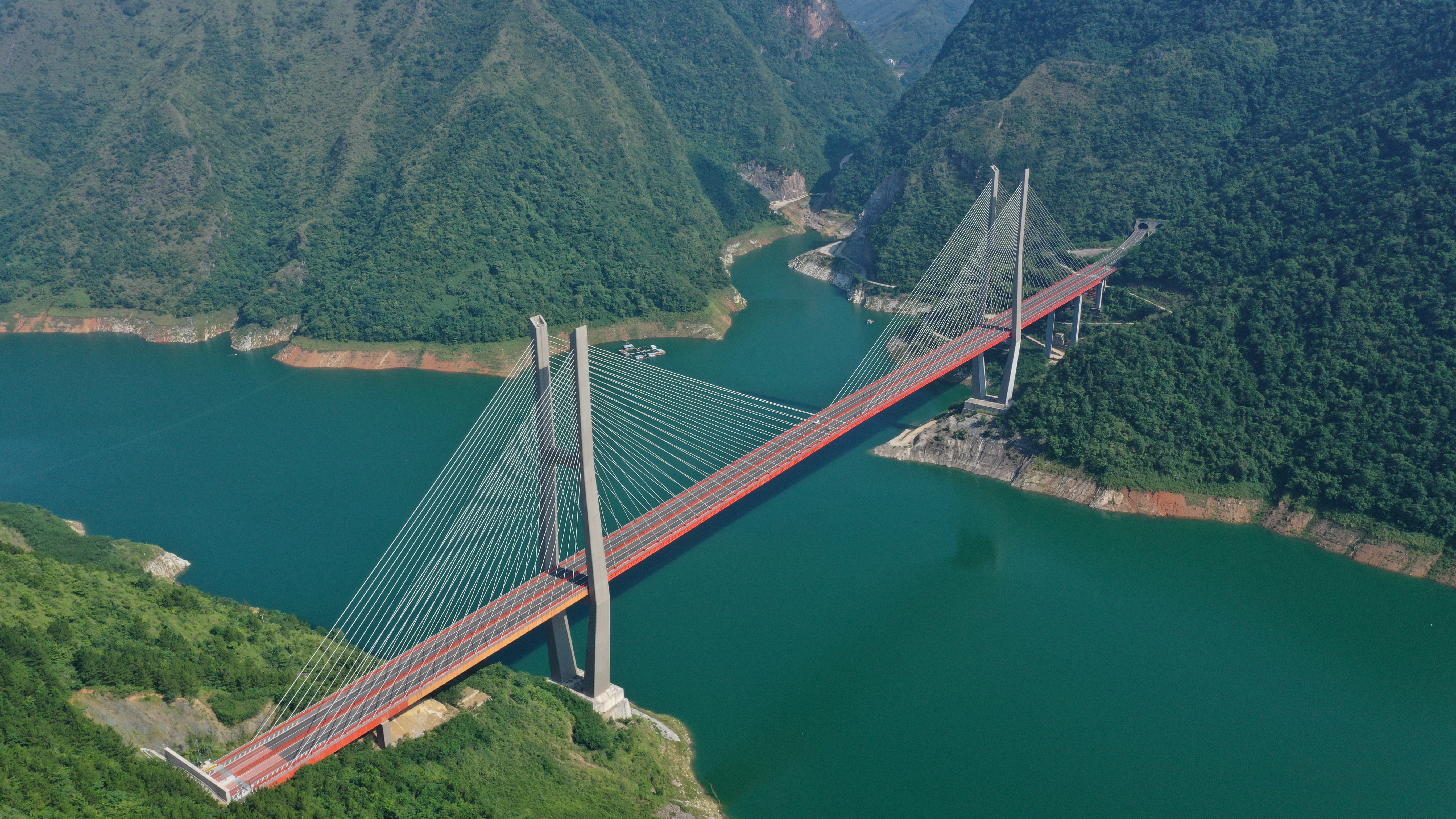 K8官网 - 天生赢家·一触即发