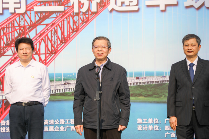 K8官网 - 天生赢家·一触即发