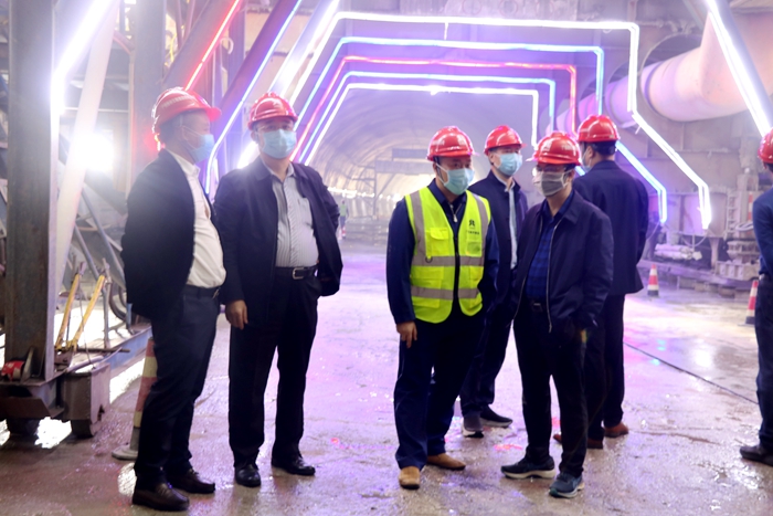 K8官网 - 天生赢家·一触即发