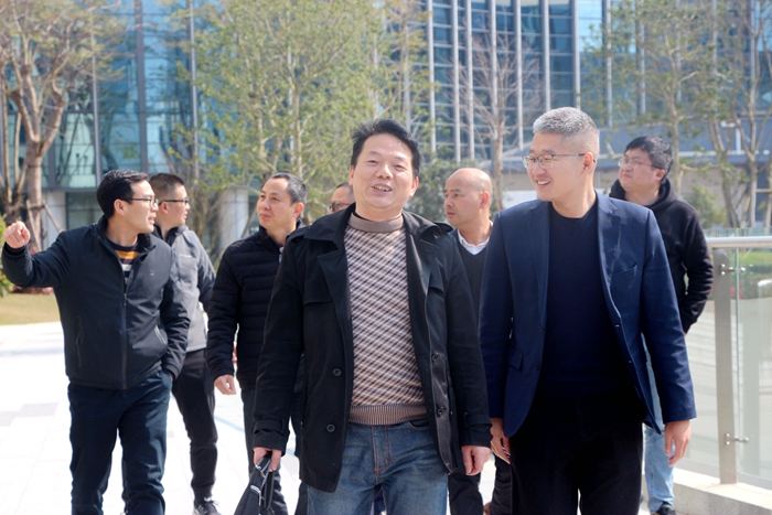 K8官网 - 天生赢家·一触即发