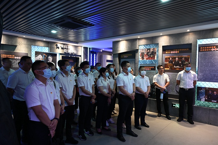 K8官网 - 天生赢家·一触即发