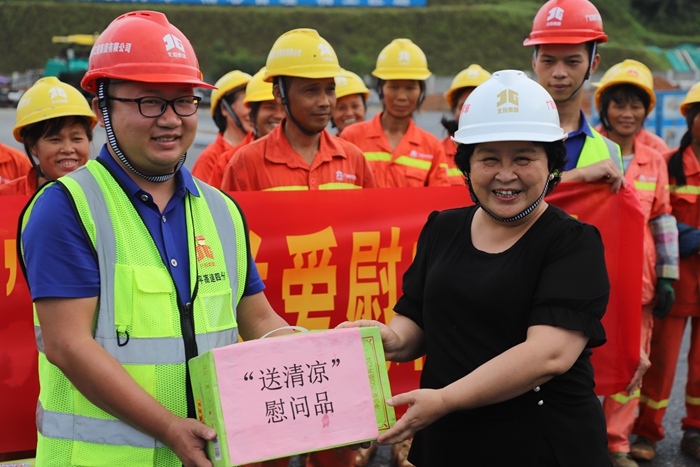 K8官网 - 天生赢家·一触即发