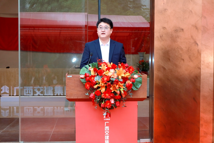 K8官网 - 天生赢家·一触即发