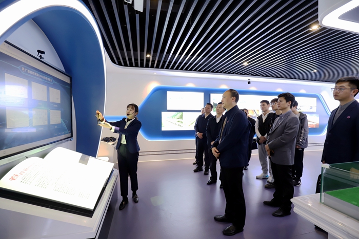 K8官网 - 天生赢家·一触即发