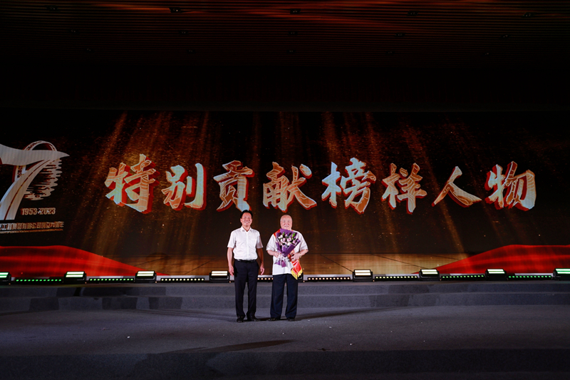 K8官网 - 天生赢家·一触即发