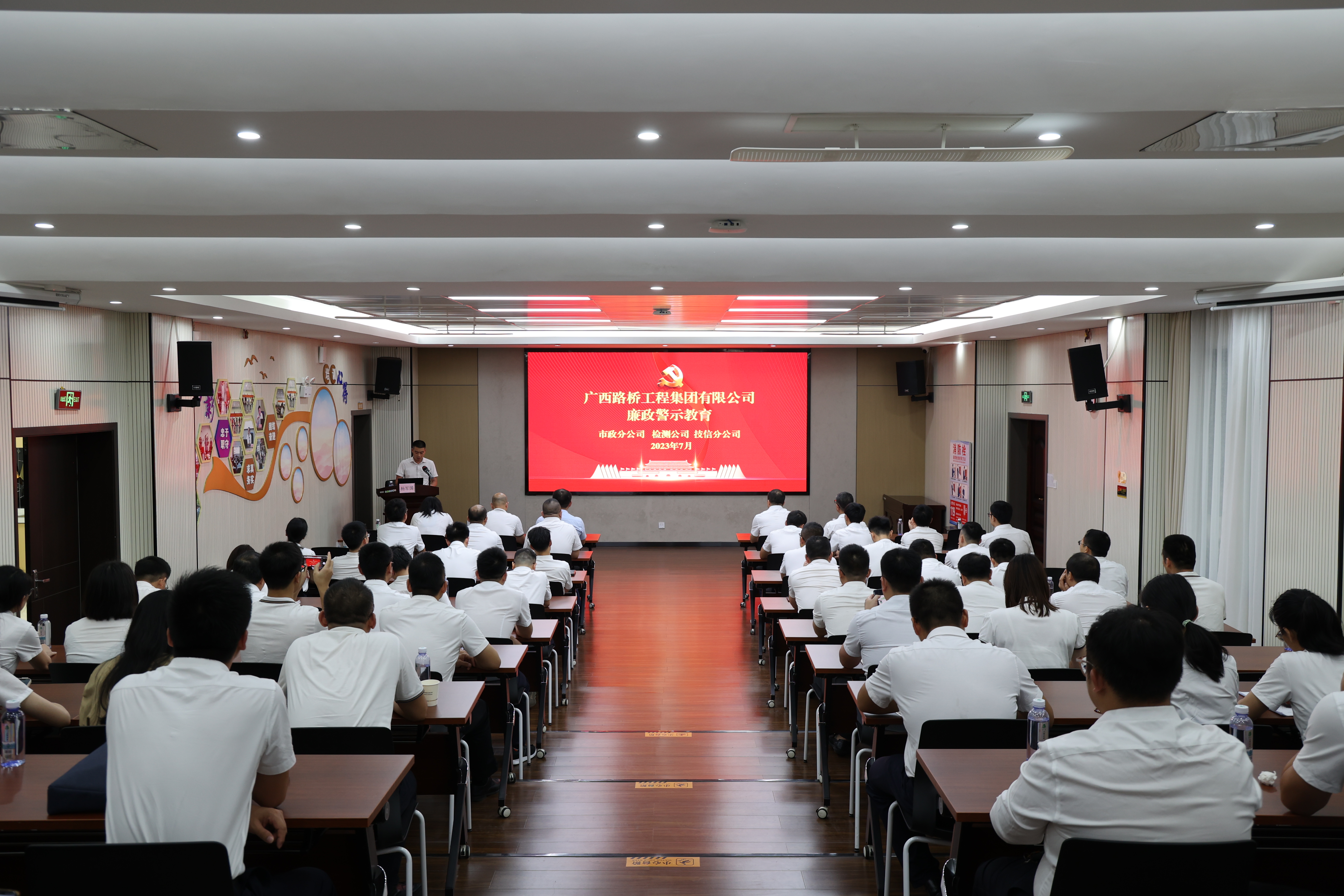 K8官网 - 天生赢家·一触即发