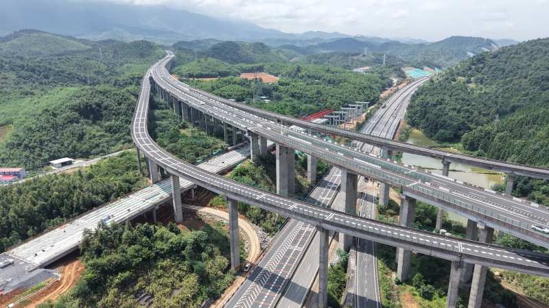 K8官网 - 天生赢家·一触即发